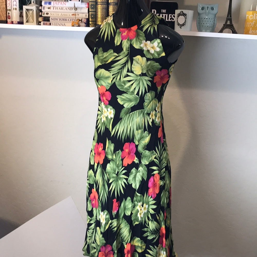 Ralph Lauren figure Dress